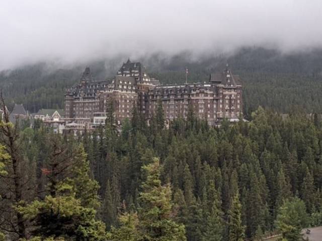 Fairmont Banff Springs Hotel (view from Surprise Corner Viewpoint)