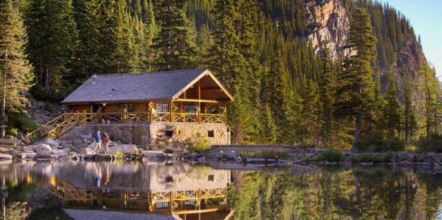 Lake Agnes Tea House