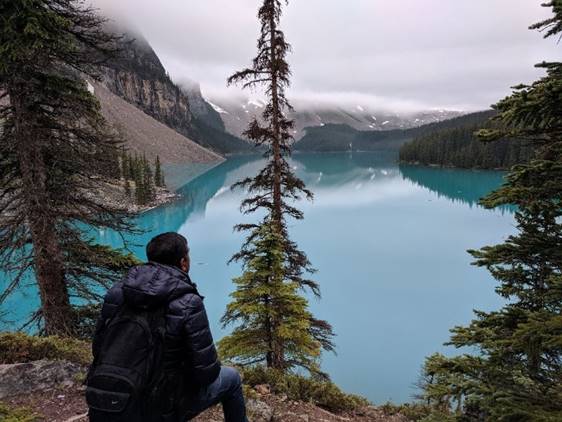 Moraine Lake view from Rockpile Top