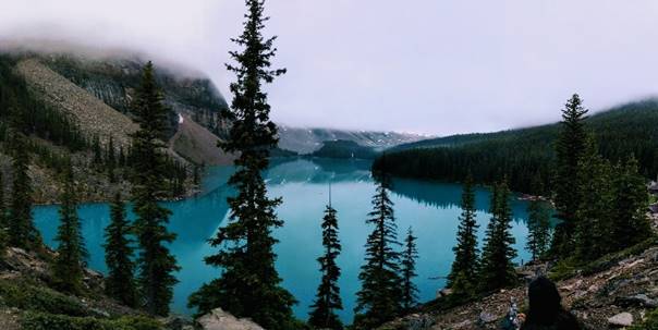 Moraine Lake evening, from Rockpile
