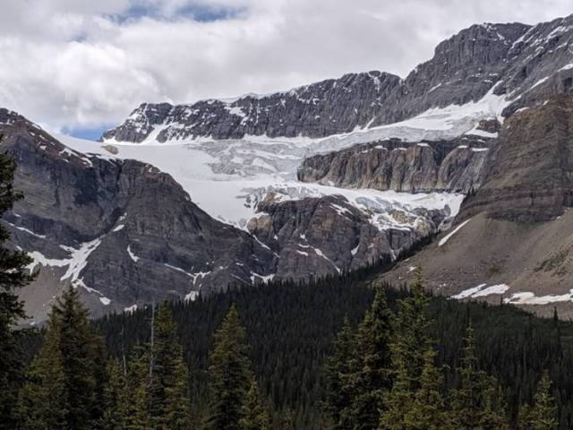 Crowfoot Glacier (from Turnout Viewpoint)
